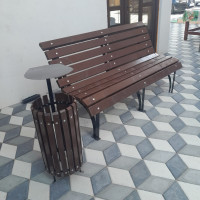 Banci stradale si cosuri gunoi