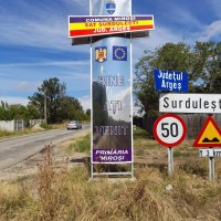 Totem inox intrare-iesire localitate