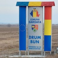 Totem inox intrare iesire localitate