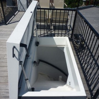 Sistem electric deschidere usa beci pivnita cu telecomanda