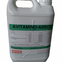 Complex de vitamine necesare tuturor speciilor AVITAMINO-ADECK, 5litri
