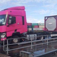 Oferim servicii transport TANKCOINTAINER/ CISTERNA  toate tipurile de produse lichide