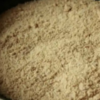 Vand Praf de pesmeti , la saci de 30 kg, calitate superioara