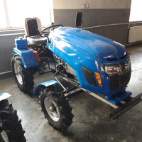 Tractor agricol de  18 cp cu plug si freza