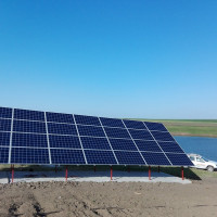 Panori fotovoltaice, Turbine eoliene