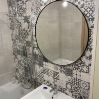 Renovari apartamente,case,amenajari interioare,instalatii electrice si sanitare,lucrari gips carton,montaj usi ,parchet.