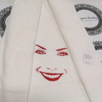 Prosoape si halate baie personalizate prin broderie computerizarta