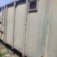 Presa container pentru balotat deseu sau alte produse cu volum mare.