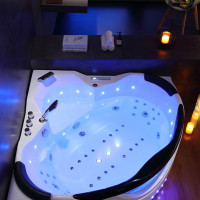 Cada baie cu hidromasaj si aeromasaj 155 x 155 cm model LuxEos