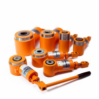 Cilindru hidraulic cu pompa incorporata