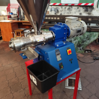presa ulei la rece 220V