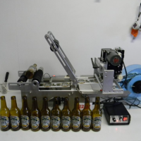 Masina etichetare sticle bere 330ml