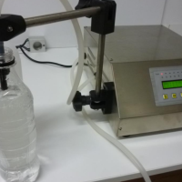 Masina imbuteliat apa plata 220V - dozare automata