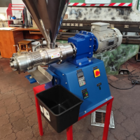 Presa ulei la rece, motor 2.2kW