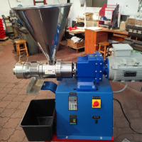 Presa ulei la rece 220V, 2.1Kw