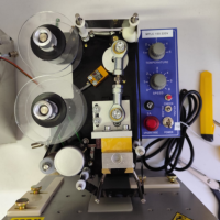 Masina de inscriptionat date pe produse plate