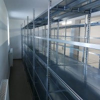 Rafturi metalice arhiva