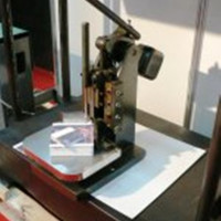 Masina de rotunjit colturi CJ60