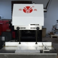Masina cu 2 capete de gaurit hartie HX 210 A