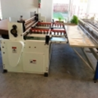 Alimentator mecanic automat cu masina de taiat si biguit