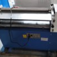 Masina de uns SJ 700 D