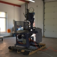 Masina de caserat pe verticala si intors marginile cutiilor CX420