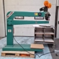 Capsator cu banda DX 1400
