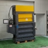 Presa de balotat deseuri 30 tf