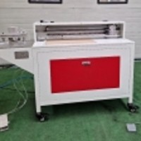 Masina electro-pneumatica de produs canale V in mucava