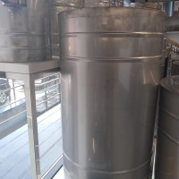 Vand butoaie inox vin