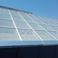 Spalat geamuri exterioare si panouri fotovoltaice