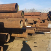 teava metalica trasa sau sudata