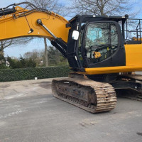 Excavator JCB JS 370 (an 2016 , 286 Hp)