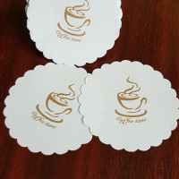 Servetele sub ceasca de cafea