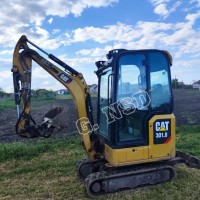 Inchiriez Miniexcavator