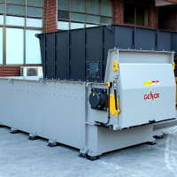 Vindem  un shredder nou-tocator universal- model V-1500