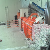 Presa de  balotat  automata  reconditionata  , model HSM VK20/1200