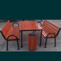 Set masa si doua bancute + cos bonus