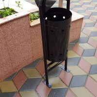 Cos de gunoi metalic