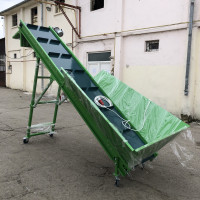 transportor inclinat