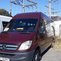 Transport persoane cu microbuz