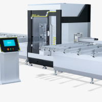 Centru automat de debitare si prelucrare profile PVC  INTELLI MACH D550  )