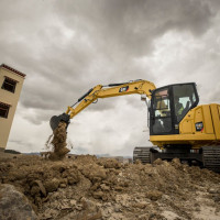 Excavatii de mari si mici dimensiuni cu evacuare pamant