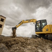 Excavatii diverse cu evacuare pamant