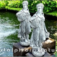 Statueta domnita cu cosulete, gri patinat, model S67.