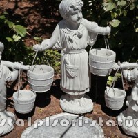 Set 3 statuete, alb marmorat, model S65.