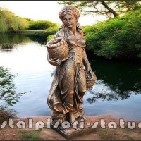 Statueta fata cu cosulete, aramiu patinat, model S23.