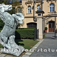 Statueta calut mare, gri patinat, model S37.