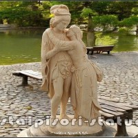 Statueta Romeo si Julieta, galben patinat, model S55.