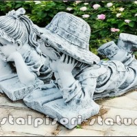 Set statuete doi copii scolari, gri patinat, model S15.